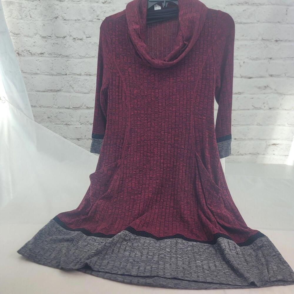 Signature by Robbie Bee Red Gray Black Turtle Neck Sweater Dress Size Small
